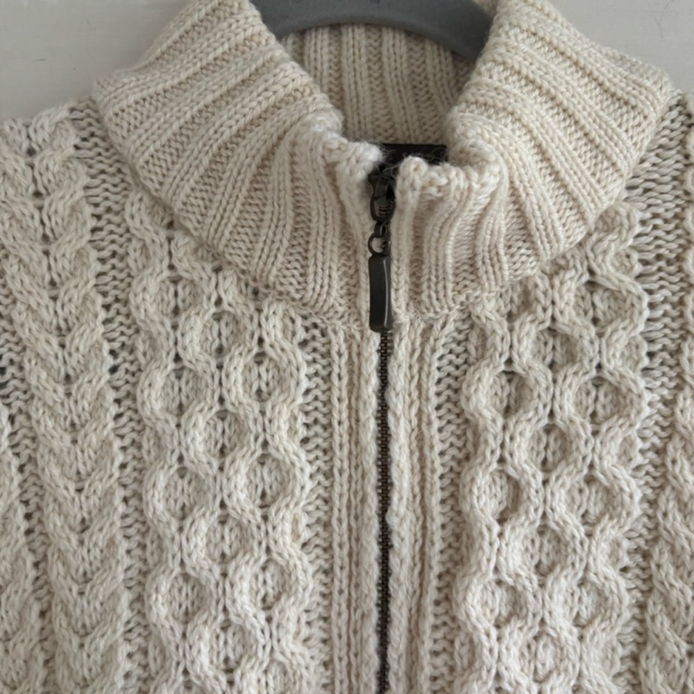 Inis Crafts 100% Merino Wool Irish Aran Zip Sweater | Cream | Medium - Picture 4 of 6